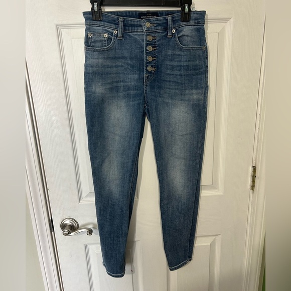 Lucky Brand jeans Denim - Lucky Brand Bridgette Skinny. Button Fly 6/28 Ankle jeans. Denim.